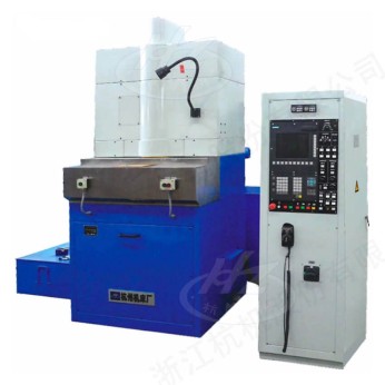 Máy mài mặt đôi MKY7735A, MKY7750A, MKY7760C, MKZ7750A, MKZ7760B và MKZ7790 là những thiết bị công nghiệp được sử dụng rộng rãi trong các xưởng gia công cơ khí. Các máy này đặc biệt phù hợp để mài hai mặt của chi tiết với độ chính xác cao và hiệu suất ổn định. Thiết kế hiện đại cùng khả năng điều chỉnh linh hoạt giúp người dùng dễ dàng thực hiện các quy trình mài phức tạp. Sản phẩm thường được ứng dụng trong sản xuất các bộ phận máy móc, bánh răng, trục khuỷu và nhiều linh kiện khác yêu cầu độ chính xác cao.